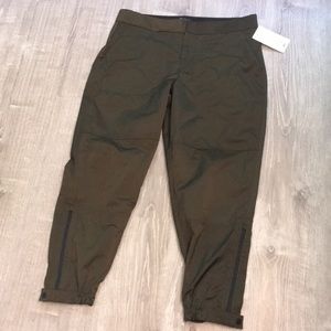 NWT Athleta Radiant Jogger